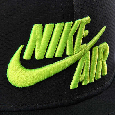 Gorra Nike Air Pro Perf  (010/negro/blue/volt)