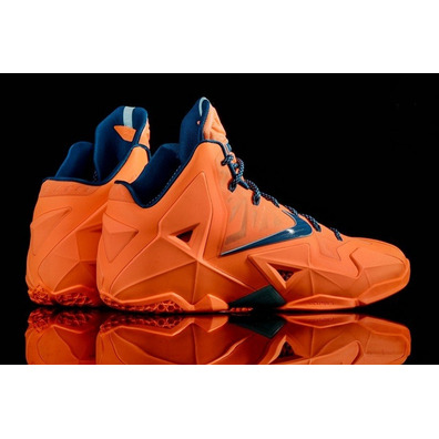 Lebron XI "HWC Atomic Orange" (800/naranja/azul/gris)