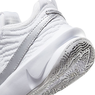 Nike Team Hustle D 10 "White"