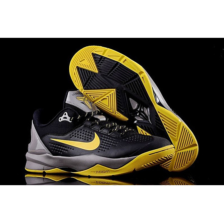 Nike Zoom Kobe Venomenon 3 "Carroll" (004/negro/amarillo/gris)