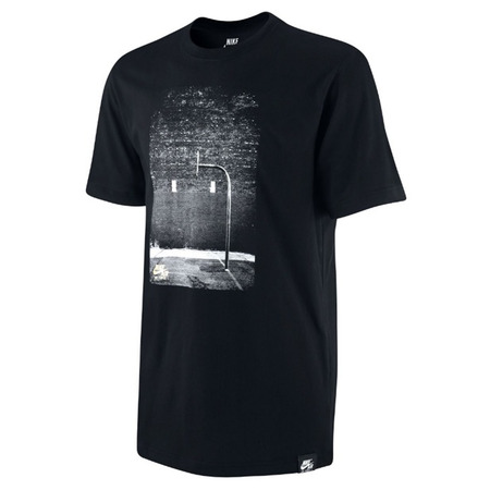 Nike Camiseta Air Force 1 Concrete Jungle (010/negro)