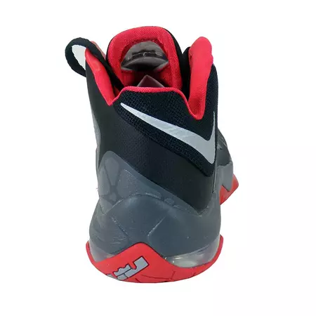 Lebron Ambassador VII "Starry" (001/negro/gris/rojo)