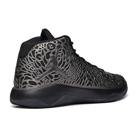 Jordan Ultra Fly "Glow" (010/black/mtlc hematite/dark grey)