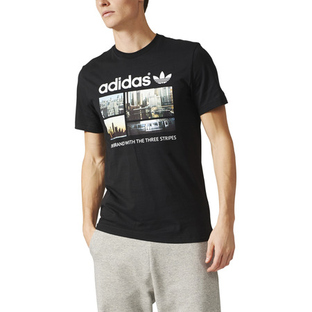 Adidas Originals Photo 1 Tee "Windy Greetings" (black)