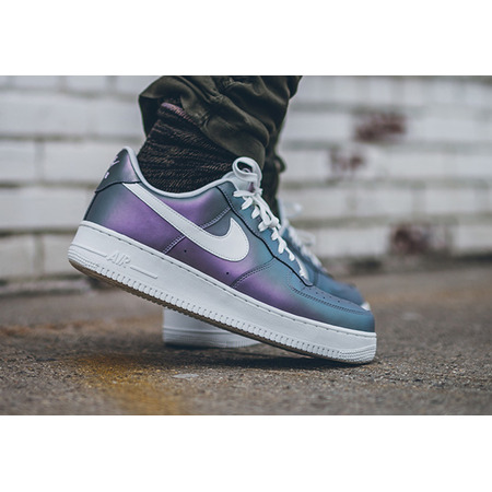 Air Force 1 '07 LV8 "Iced" (500/iced lilac/summit white/black)