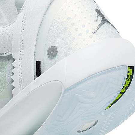 Air Jordan XXXIV Low "Crispy White"