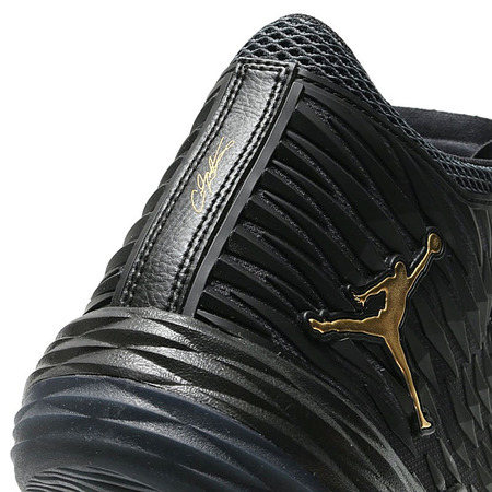 Jordan Melo M13 "Golden Dragon" (004/black/gold)