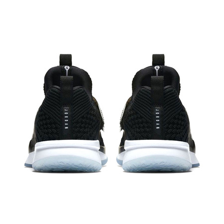 Jordan Trainer 2 Flyknit "Serium" (010)