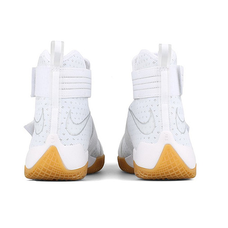 LeBron Soldier 10 SFG "Steed" (101/white/metallic silver/white)