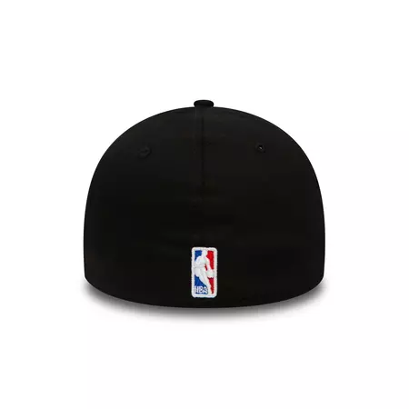 New Era Black Base Cleveland Cavaliers 39THIRTY