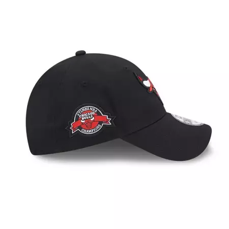 New Era Chicago Bulls Team Side Patch 9FORTY Cap