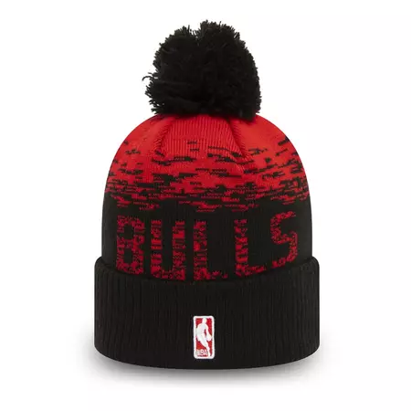 New Era NBA Chicago Bulls Sport Knit Cuff Beanie Pompom