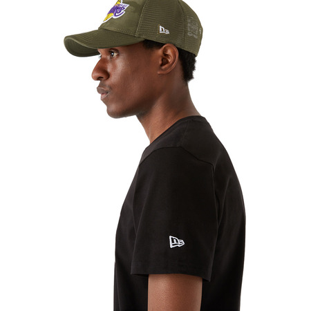 New Era NBA Los Angeles Lakers Outdoor Utility Tee