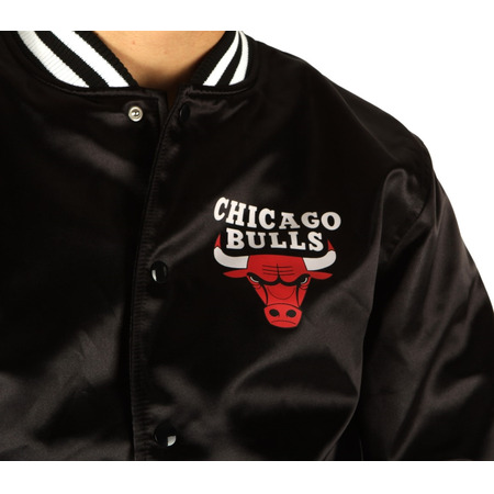 New Era Tip Off Sateen Bomber Chicago Bulls