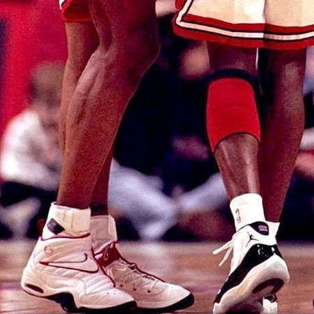 Nike Air Shake Ndestrukt Dennis Rodman "Home" (100)