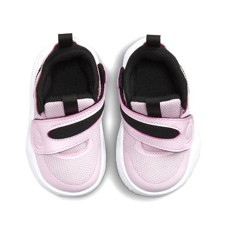 Nike Team Hustle D 11 "Pink"