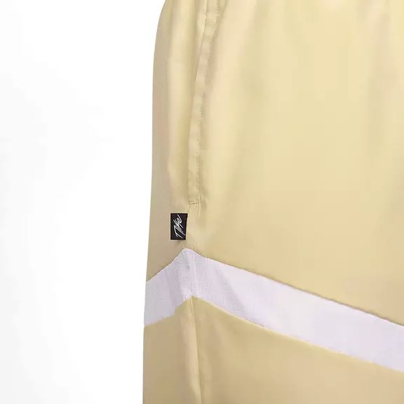 Nike Icon Woven Dri Fit Short 15 cm "Team Gold"