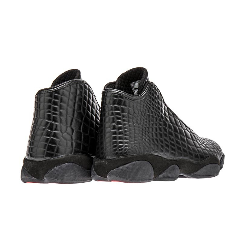 Jordan horizon black on sale croc