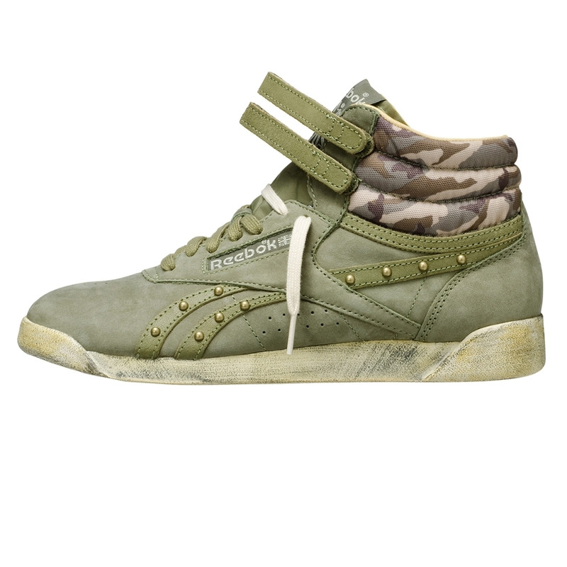 Reebok Zapatillas Mujer Freestyle Hi Italy Studs verde cargo