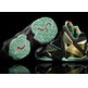 Lebron XI "King's Pride" (700/verde/oro/negro)